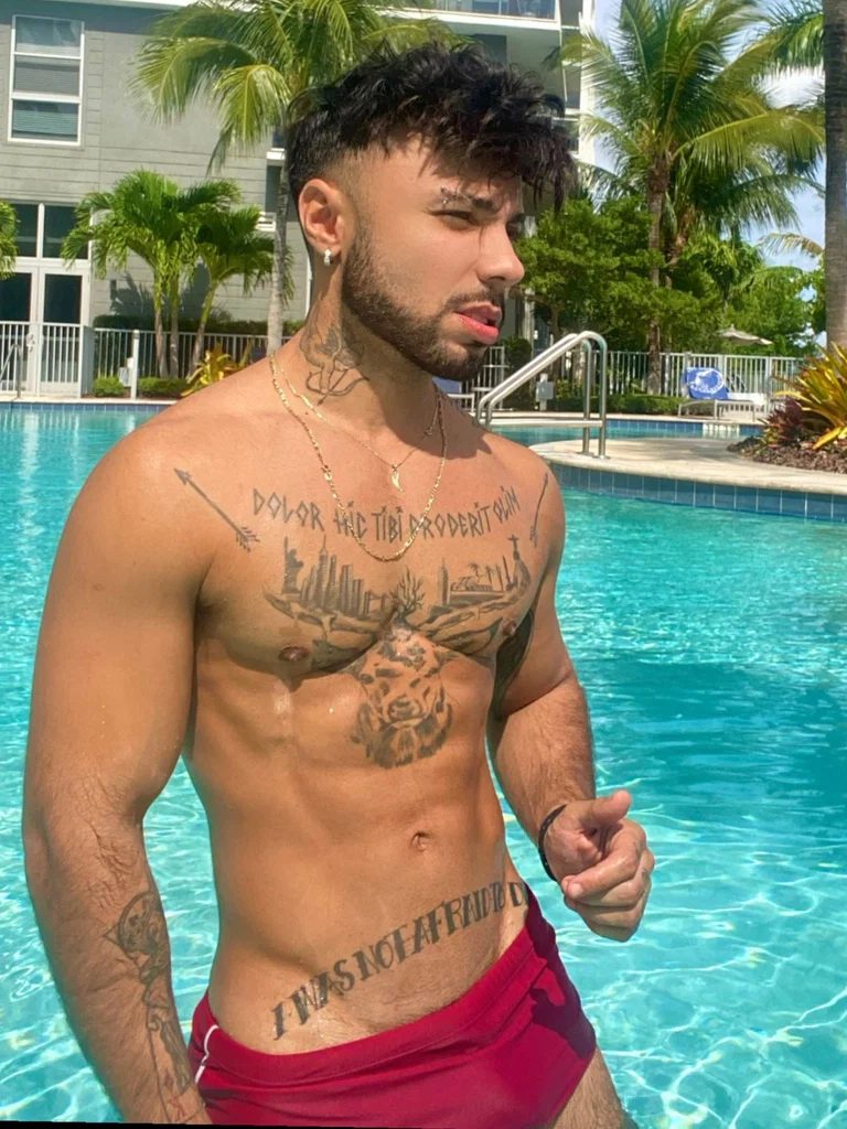 Roney's avatar