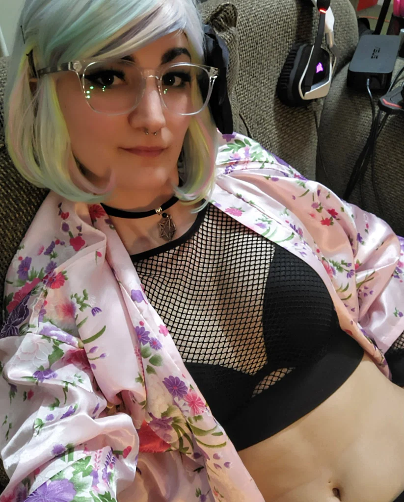 Violet's avatar