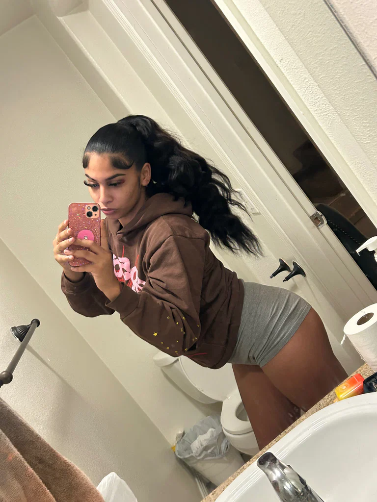 Alexis Star 🌟💰's avatar