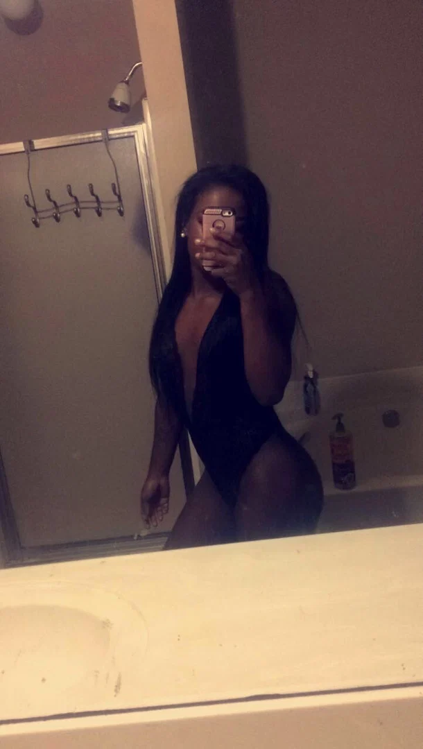 Chocolate Kisses💋 profile banner