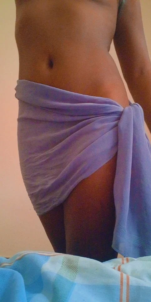 Leggy lady profile banner