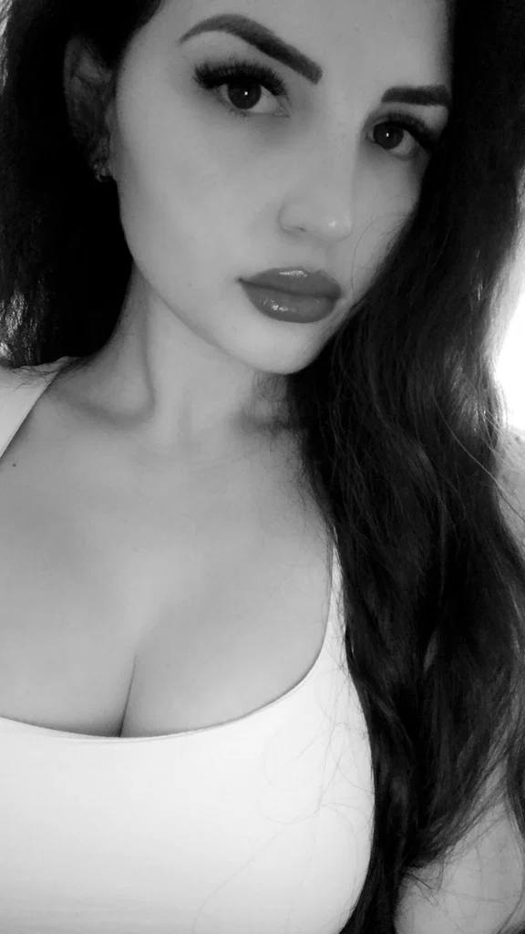 Dominatrix of Dreams's avatar