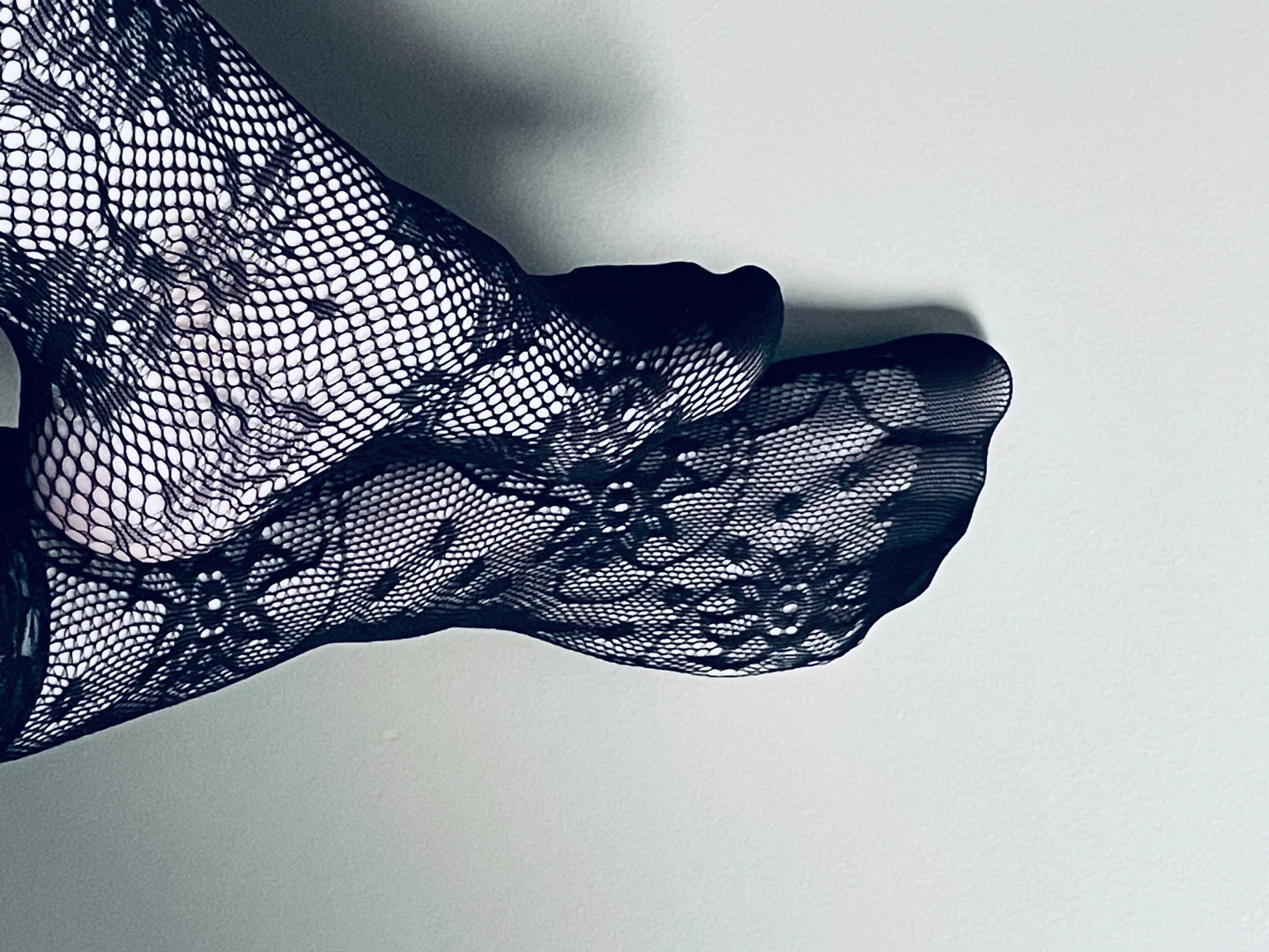 Violet Hart profile banner