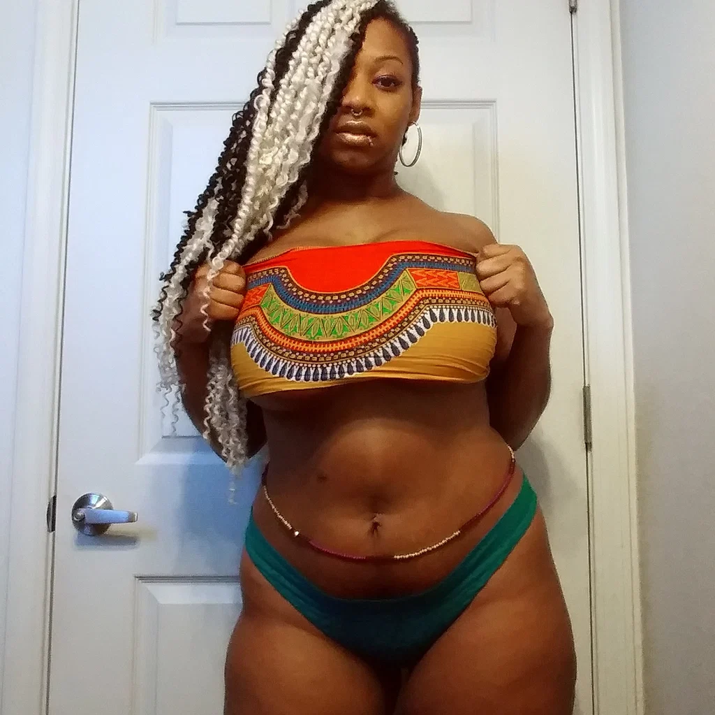 Mistress Pa$$ionfruit's avatar