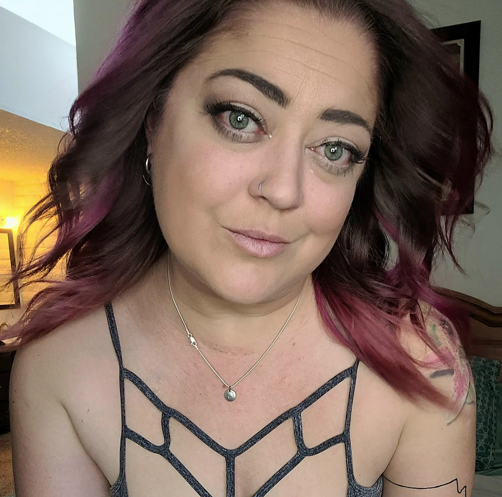 Sexy Silky Smashley's avatar