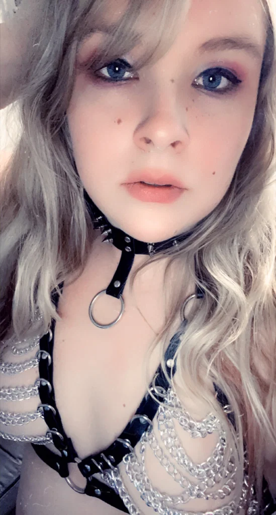 😈Sierra😈's avatar