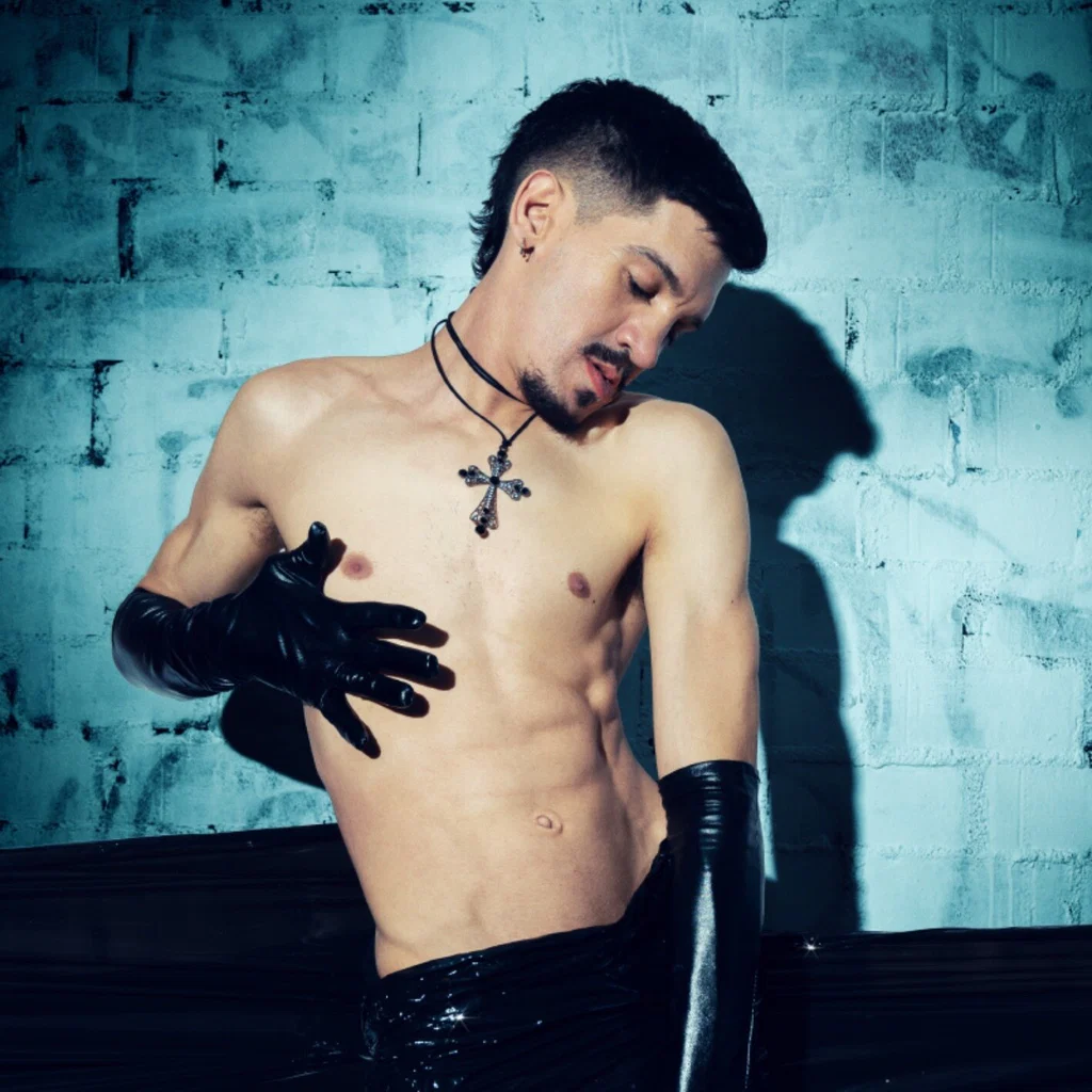 Lucas Alvarez - Private Pole