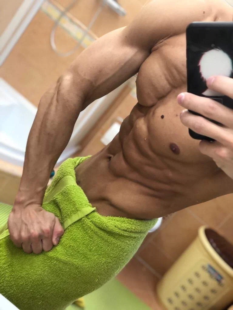 Konyflex profile banner
