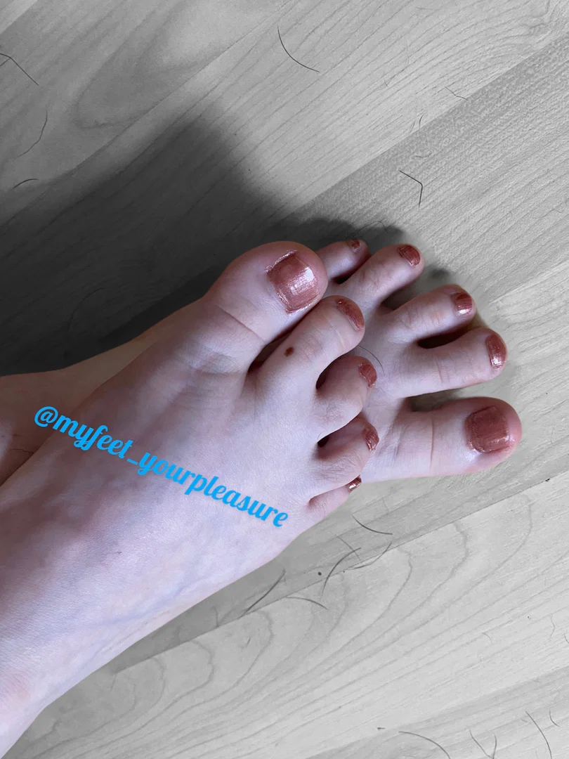 Myfeet_yourpleasure profile banner