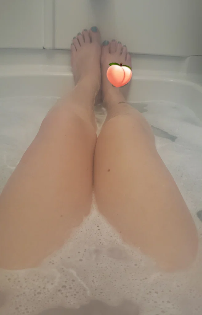 Just Peachy 😽🍑