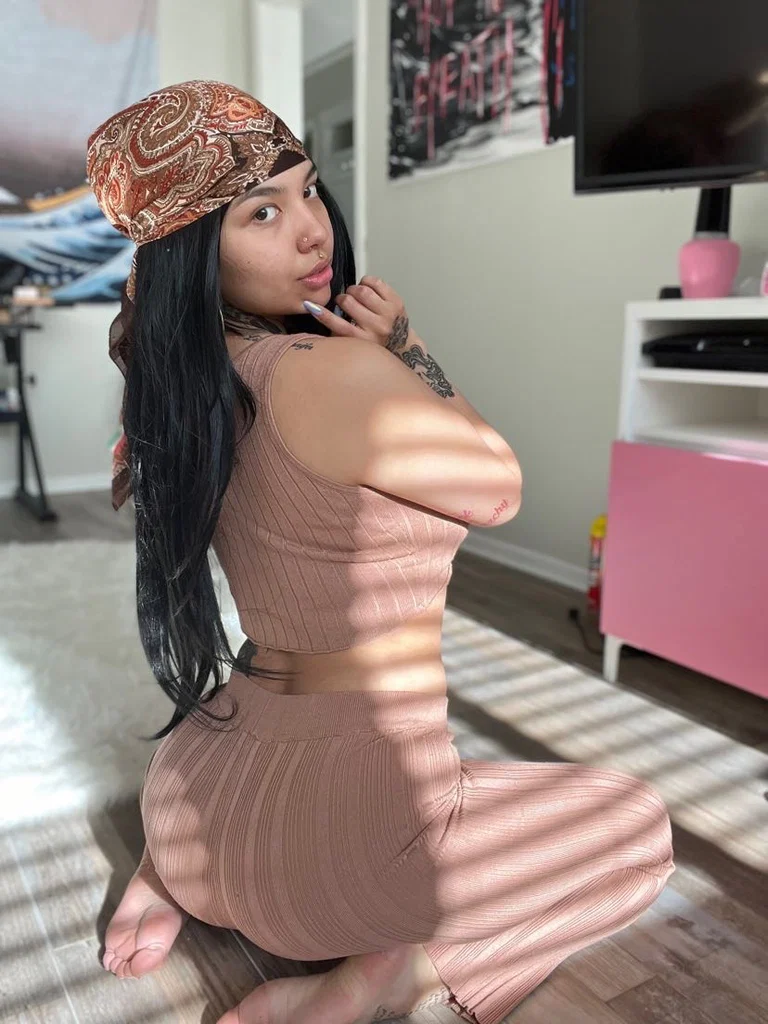 Princess of h0es's avatar
