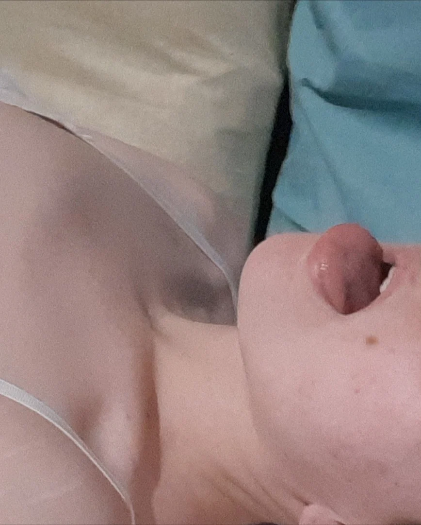 Anus queen profile banner