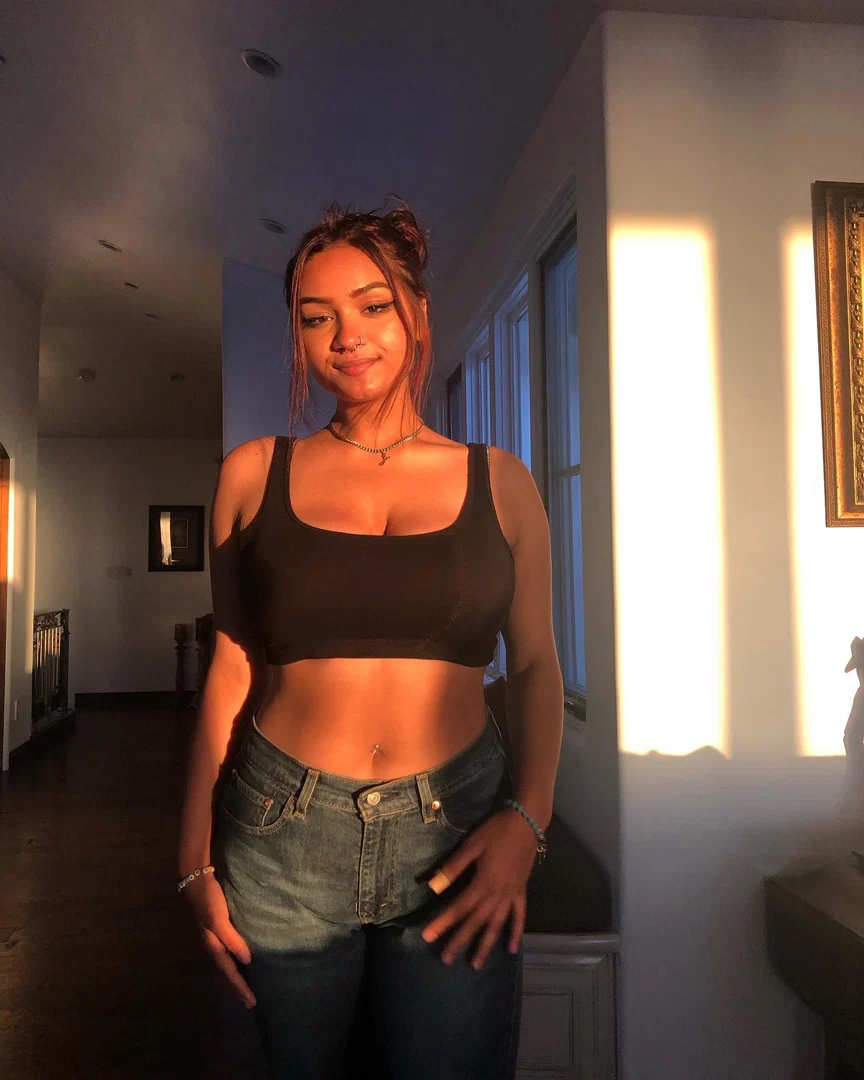 Nalani Kim profile banner