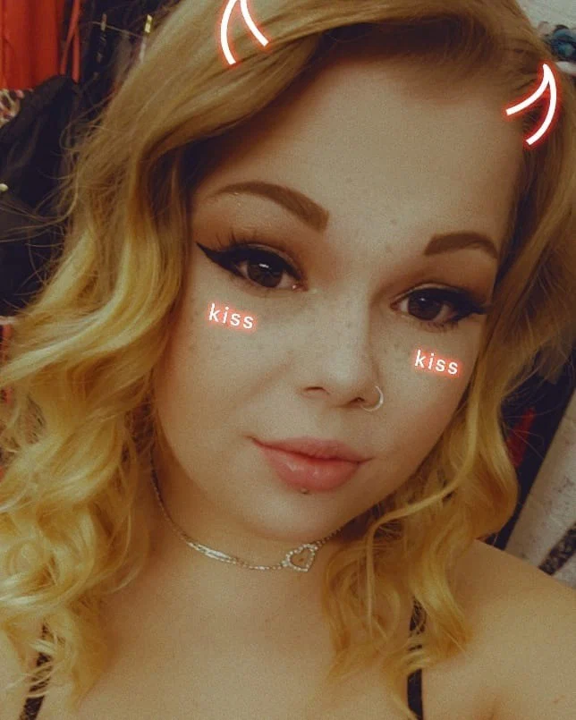 LindzyBabez's avatar