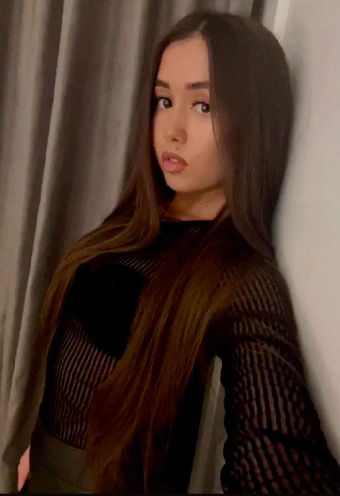 Madina Amonova's avatar