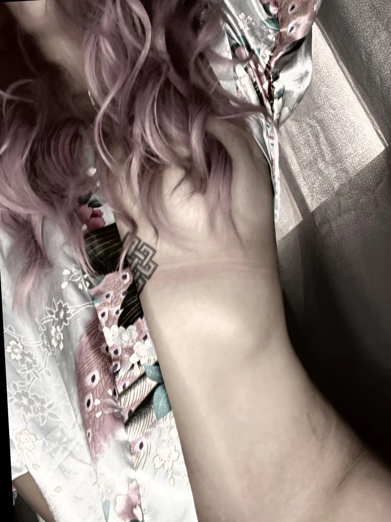 Vixen_Lux's avatar