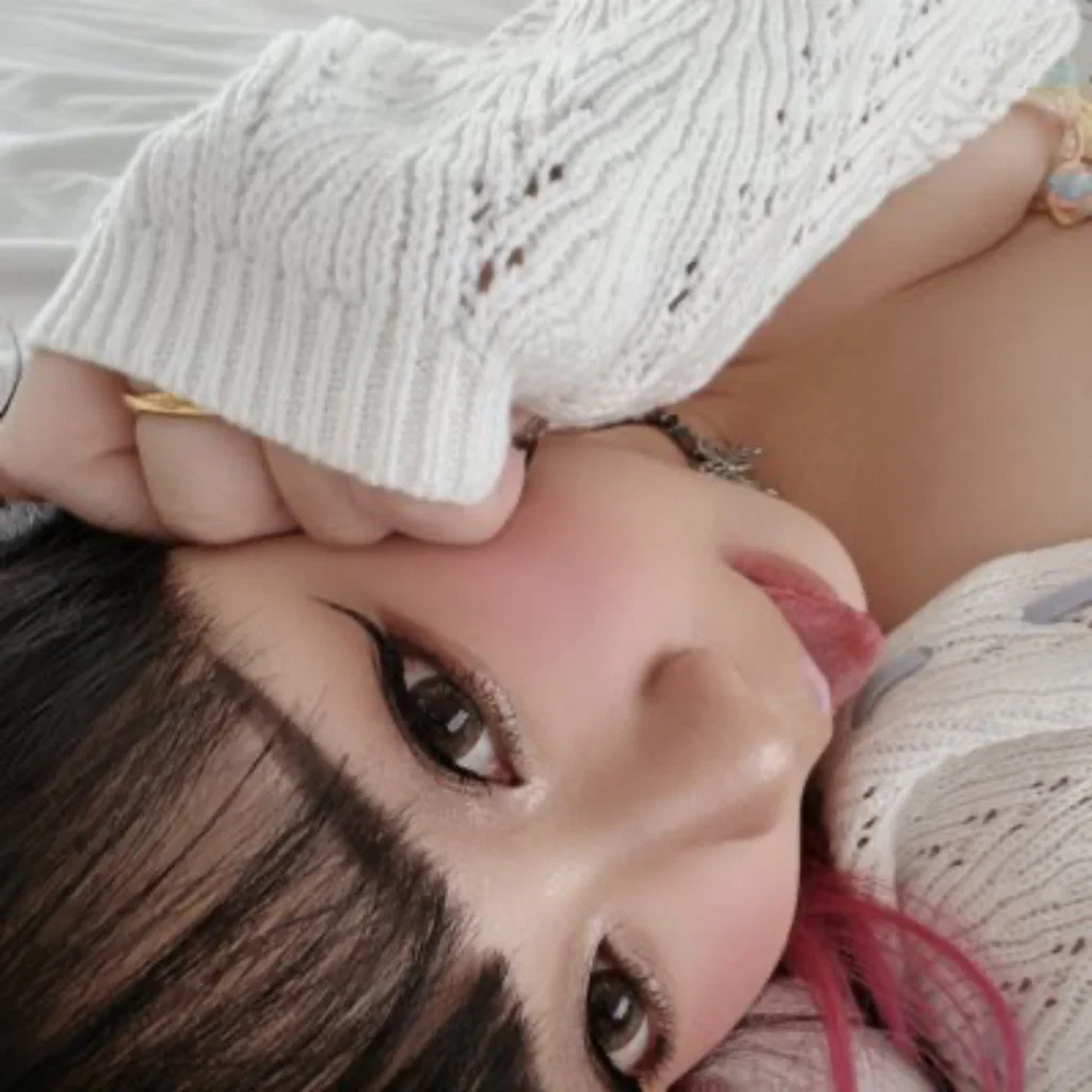 吹雪あみ Aimer Lai