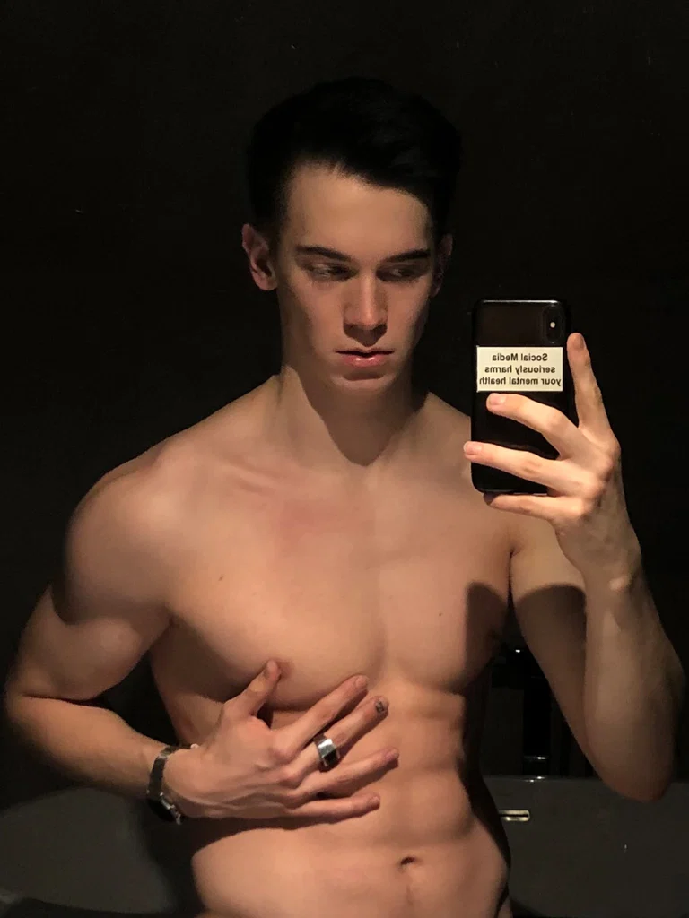 Rudolph🔞🔥's avatar