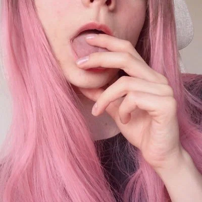 Rose Doll's avatar