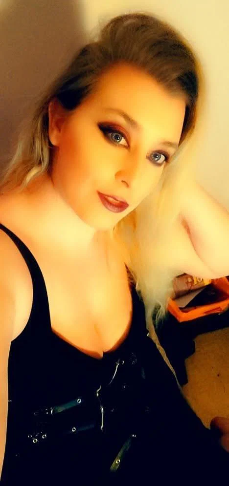 Curvaceouscookie's avatar