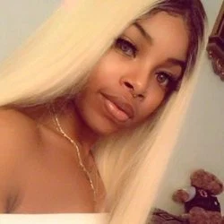 GoddessIndia💸's avatar