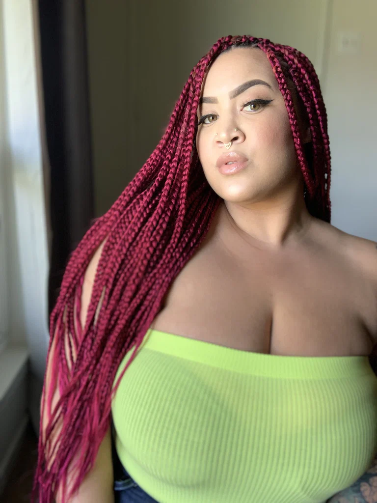 Saja's avatar
