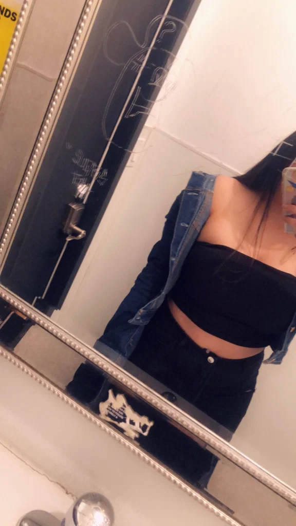 Yennii💞's avatar