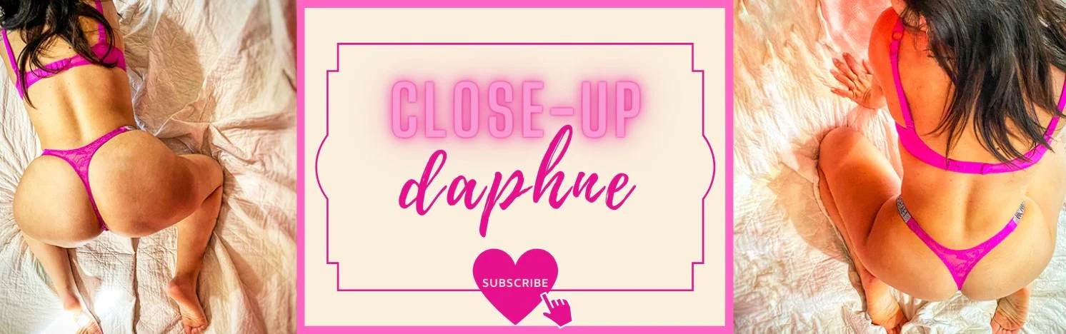 Close-up Daphne profile banner