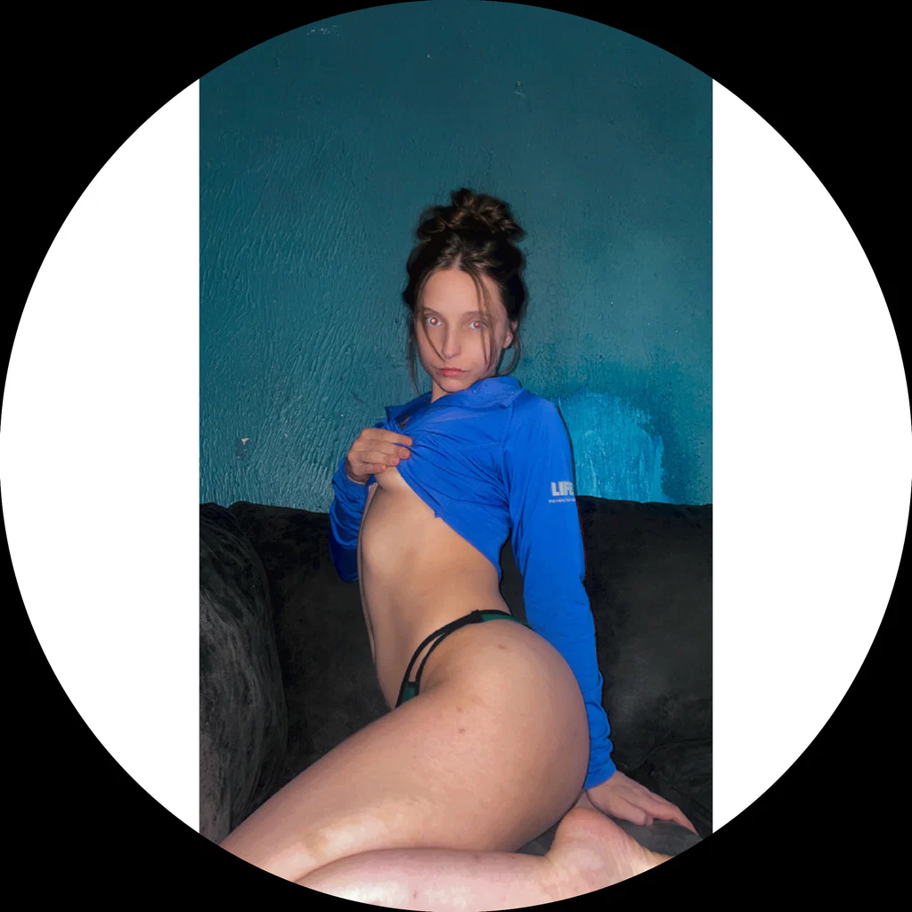 K I S S E S's avatar