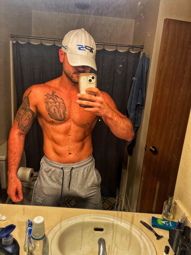 Travis's avatar