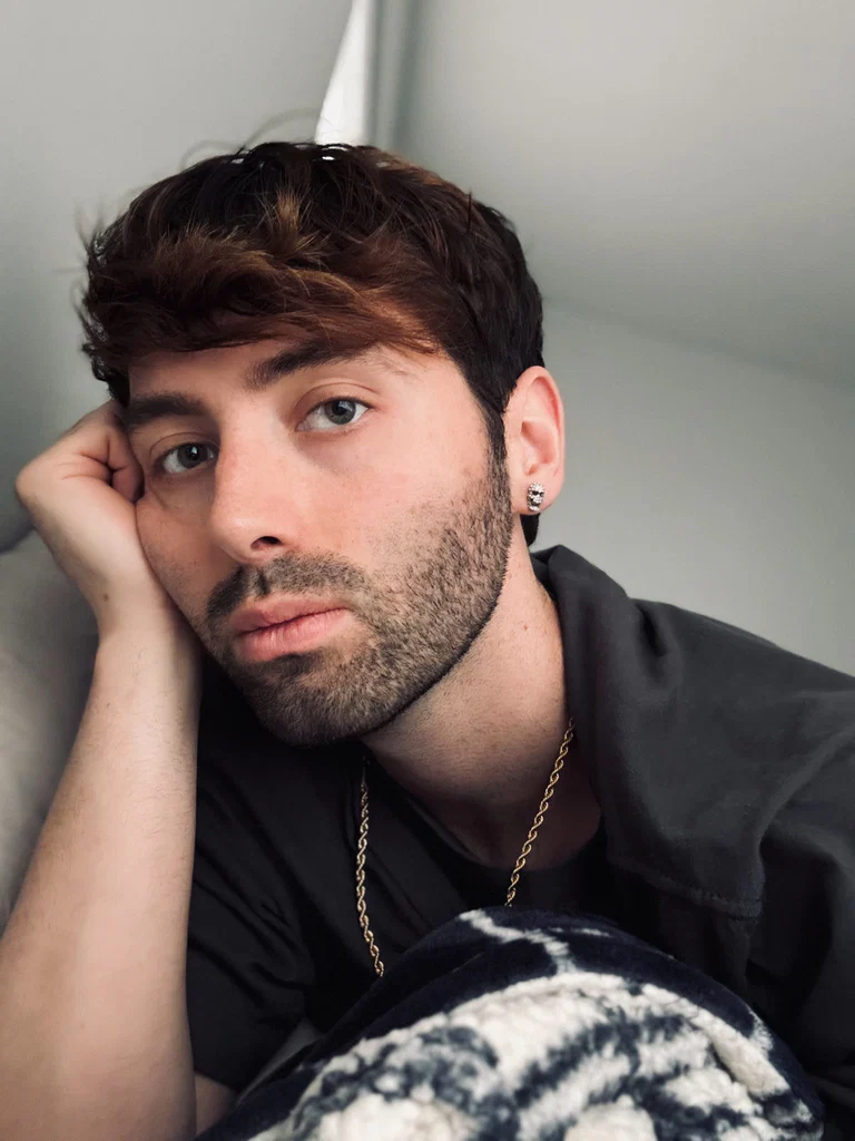 HotstudFF's avatar