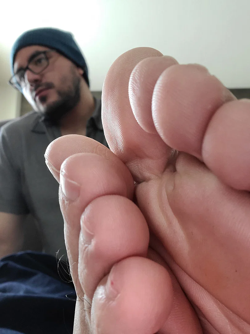 Feeting26 profile banner
