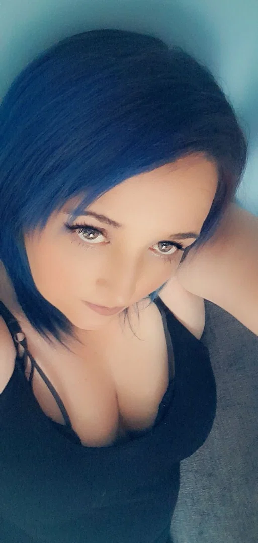 Donna profile banner