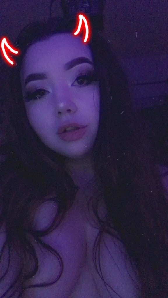 Kim C's avatar