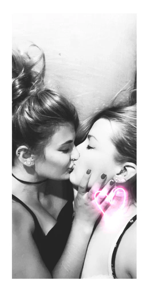 Lou &amp; El's avatar