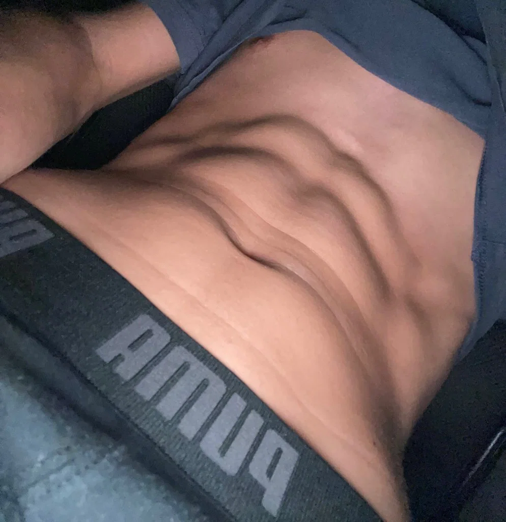 Abs Boy's avatar