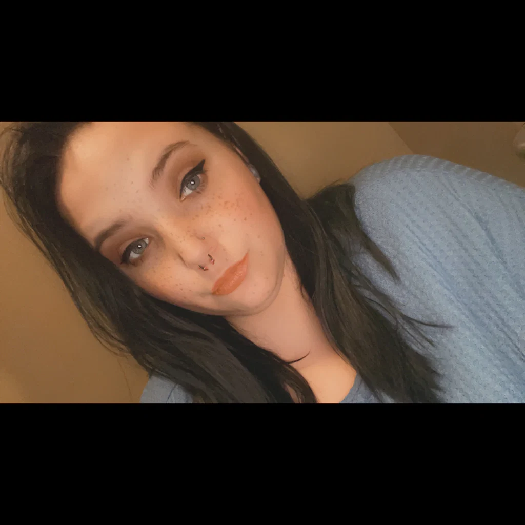 Kay Marie's avatar