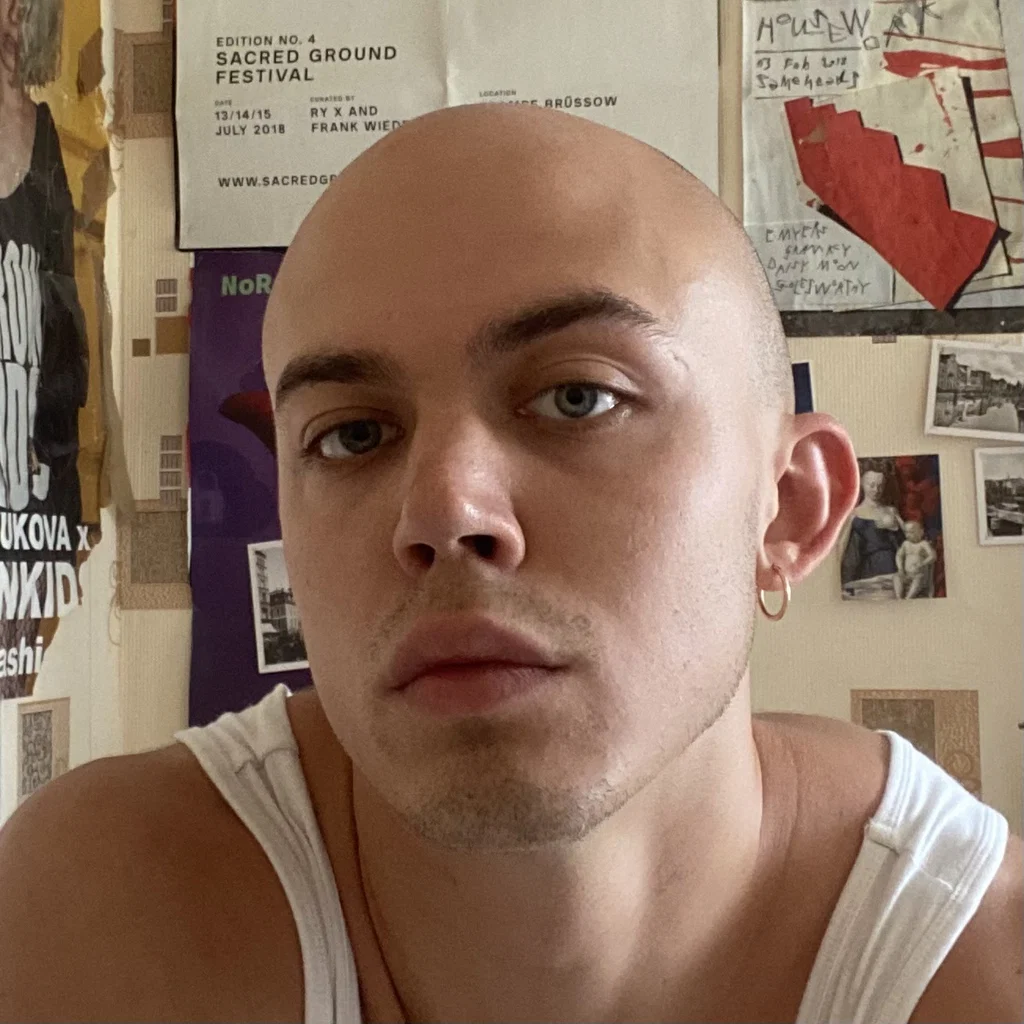 Aleksandr's avatar