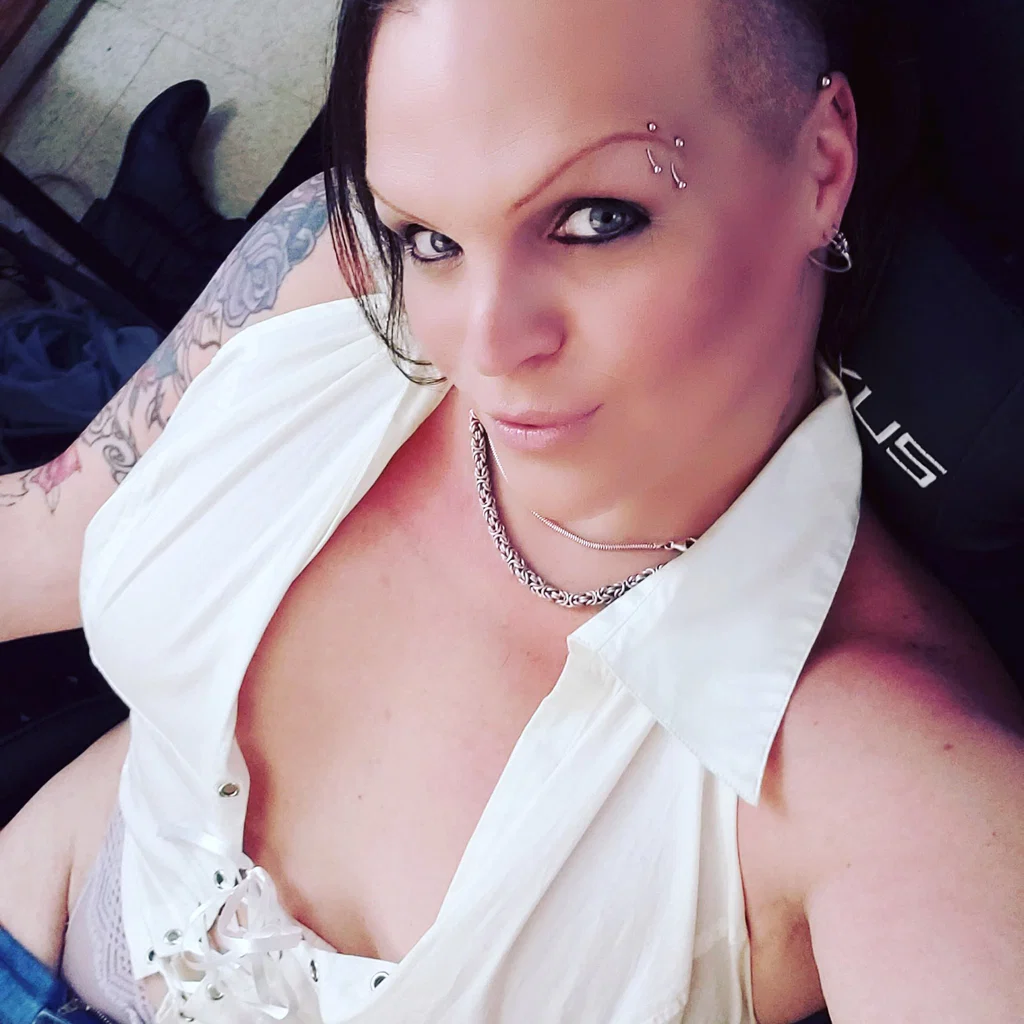 amelia consentine's avatar