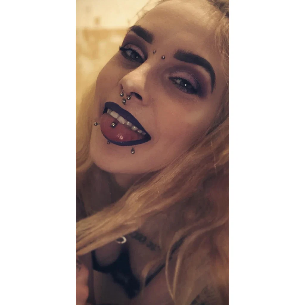 Kitten's avatar