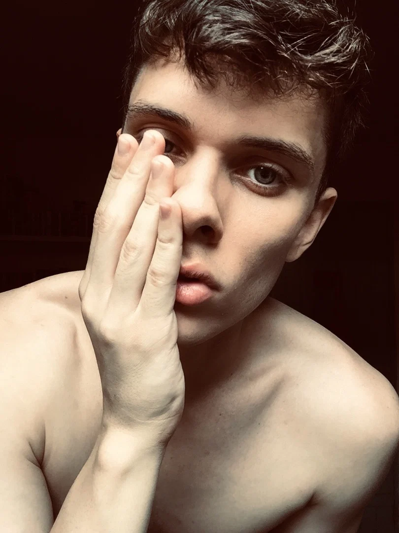 Matheus Abril profile banner