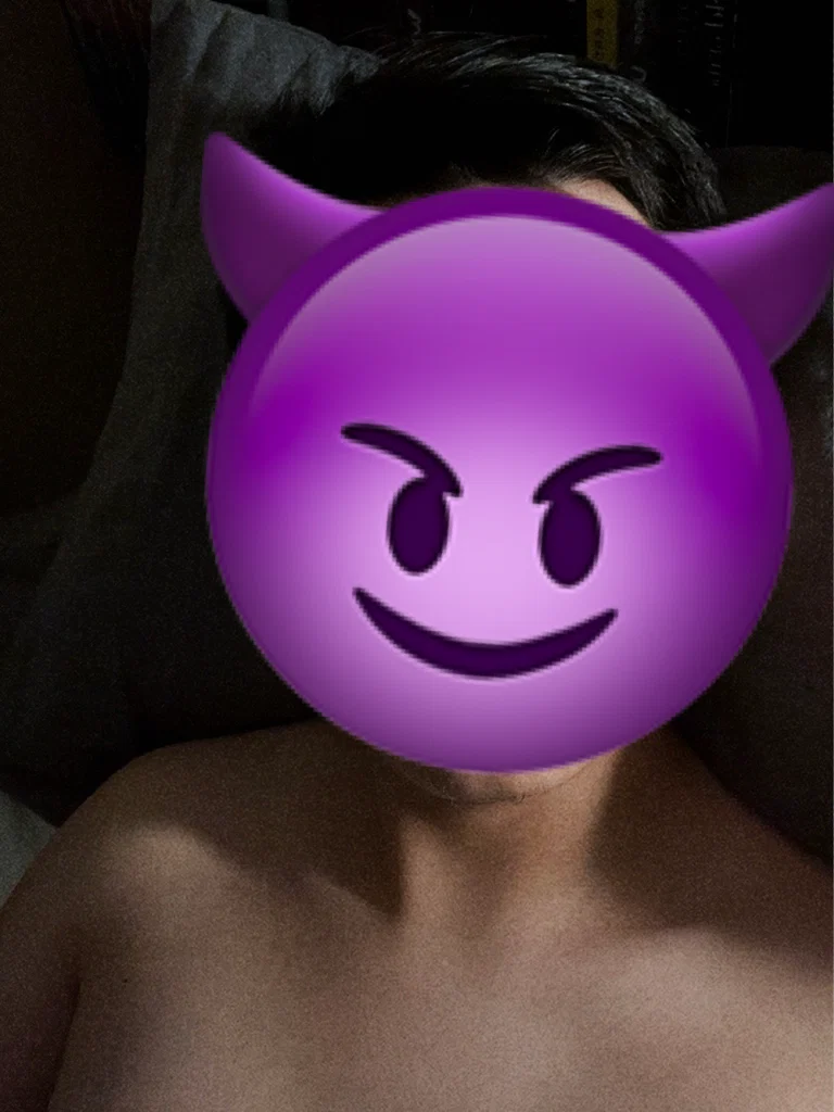August's avatar