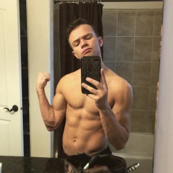Logan Cross's avatar