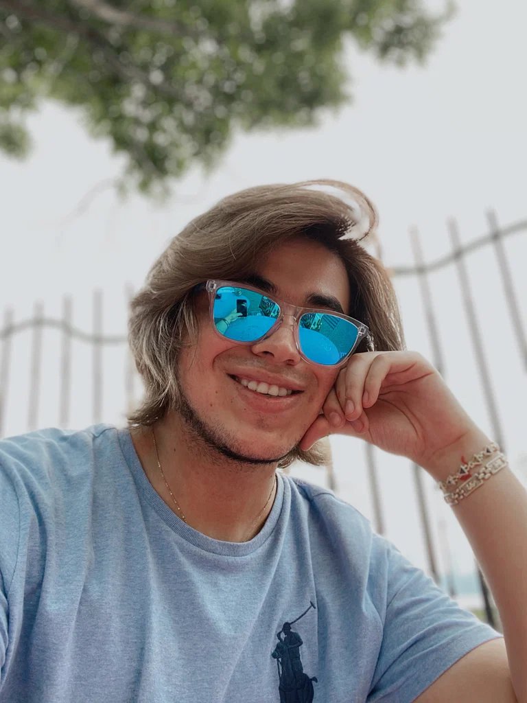 Stavros 👻's avatar