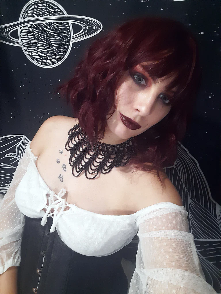 Kitty Moon's avatar