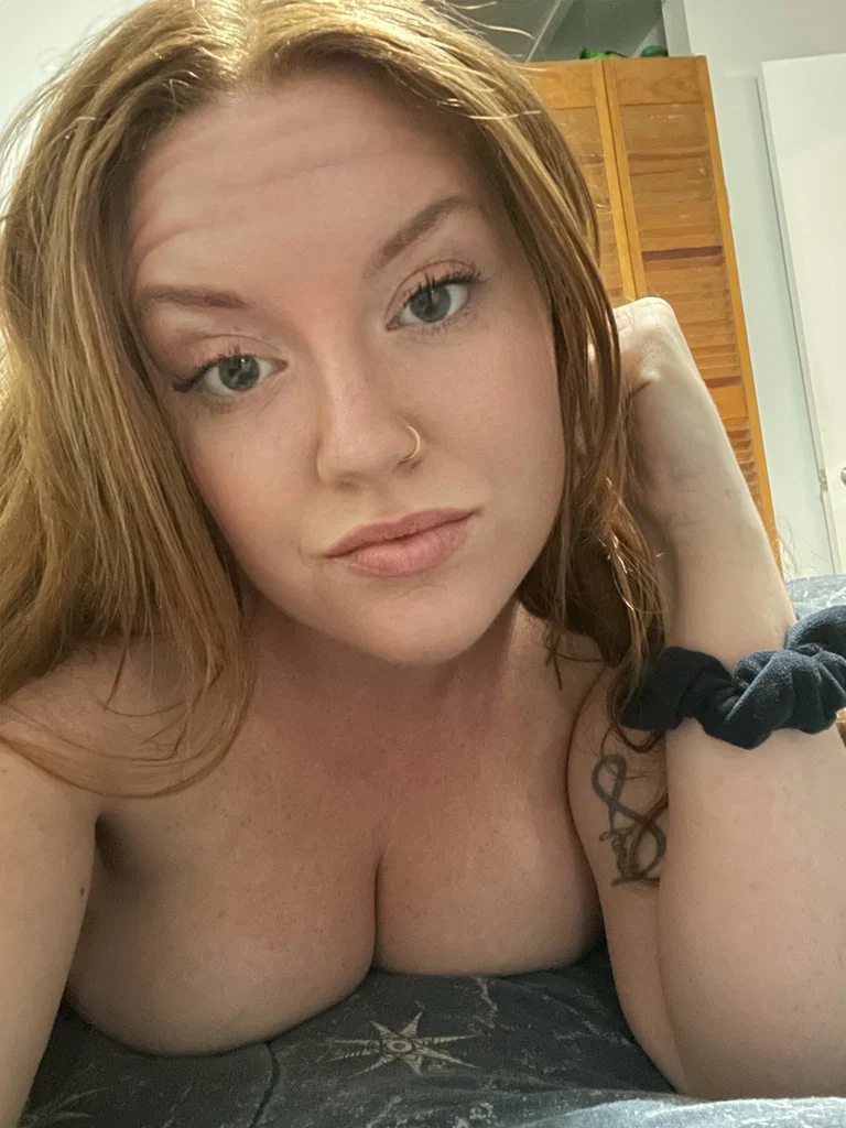 Redhead Slut 🔥 VIP
