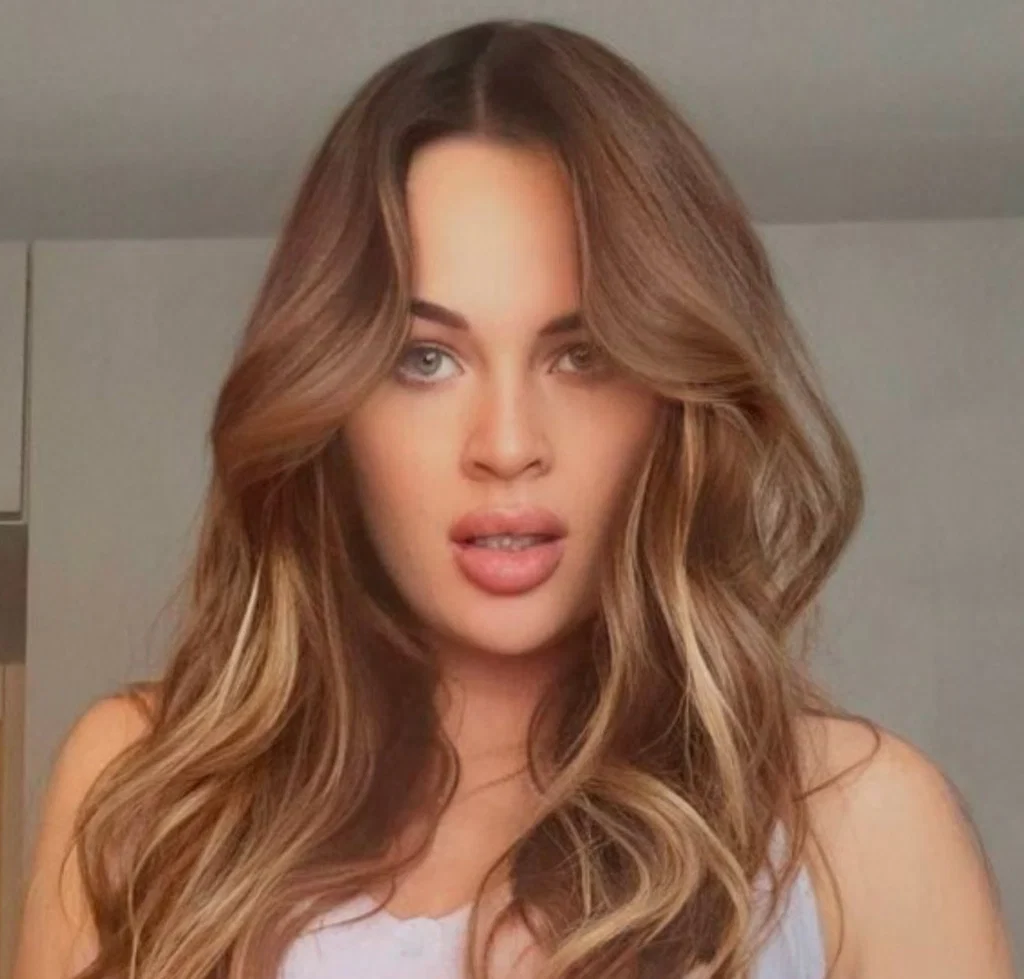 Julia Mared's avatar