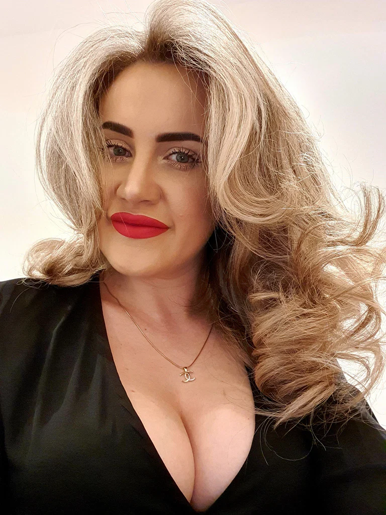 mira22belle's avatar