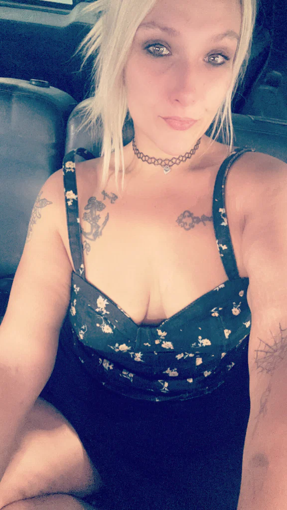 🖤 𝓒𝓵𝓸𝓾𝓭 𝓠𝓾𝓮𝓮𝓷 🖤's avatar