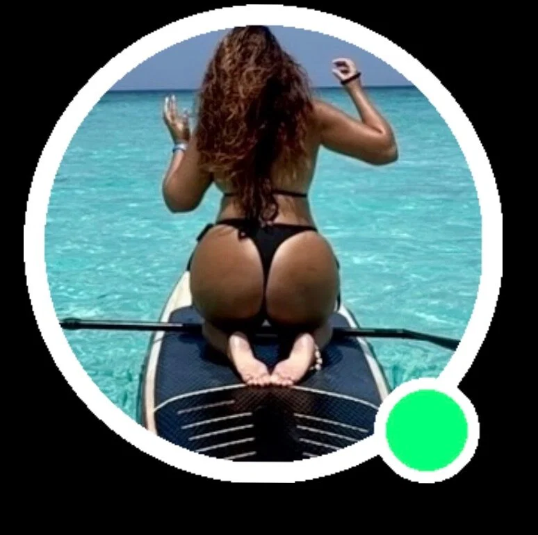 ᶜᵁᴿᵛʸ 𝗛𝝠𝗡𝗡𝝠𝗛🔥 Lᴏᴠᴇs ʏᴏᴜʀ ʙᴀɴᴀɴᴀ's avatar